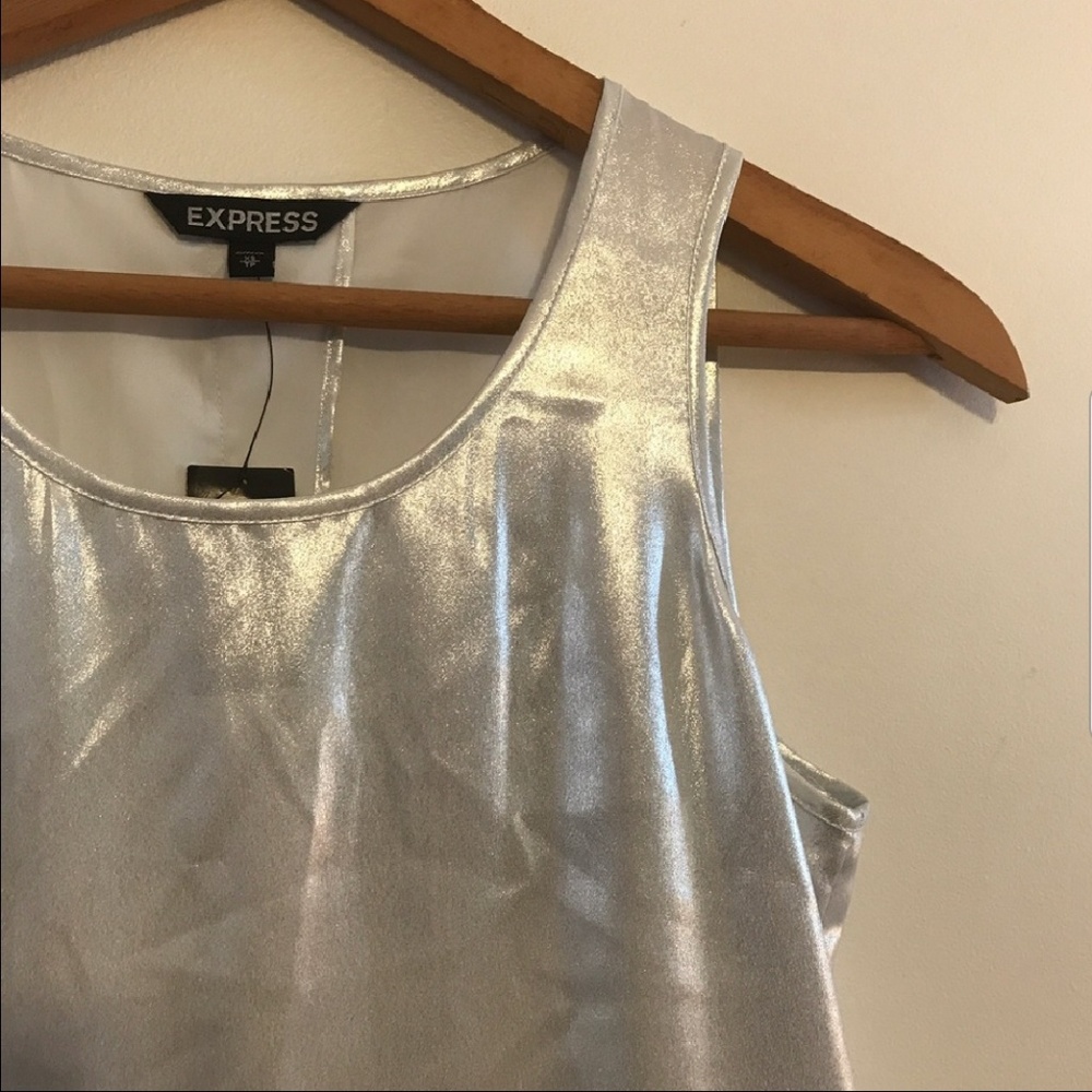 NWT Express Slit Back Silver Shimmer Tank - Picture 3 of 6